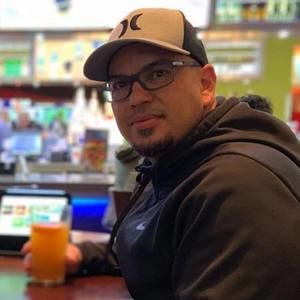 Meet your Posher, Erick